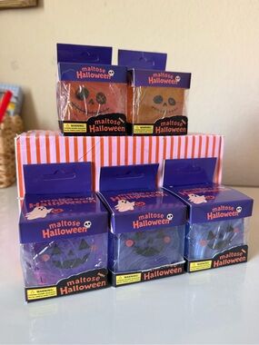 🎃💜SUPER CUTE!!🎃💜Halloween Pumpkin Squisies🎃🎃💜💜- Orange & Purple!!!
